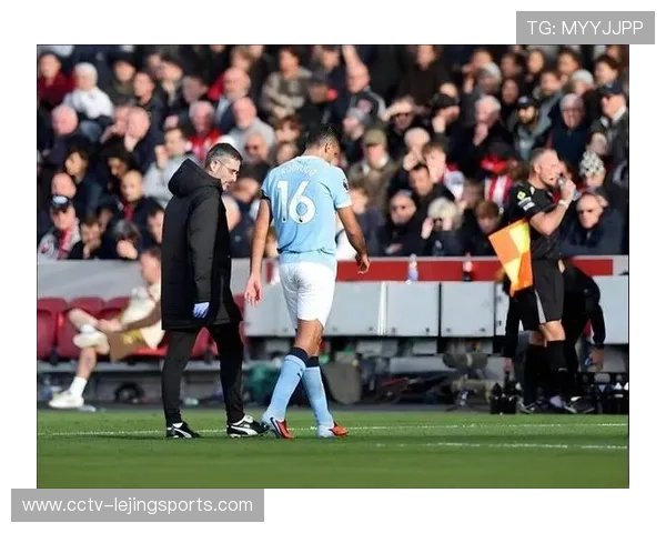 纽卡球迷高唱“巴恩斯之歌”,绝杀后球场沸腾